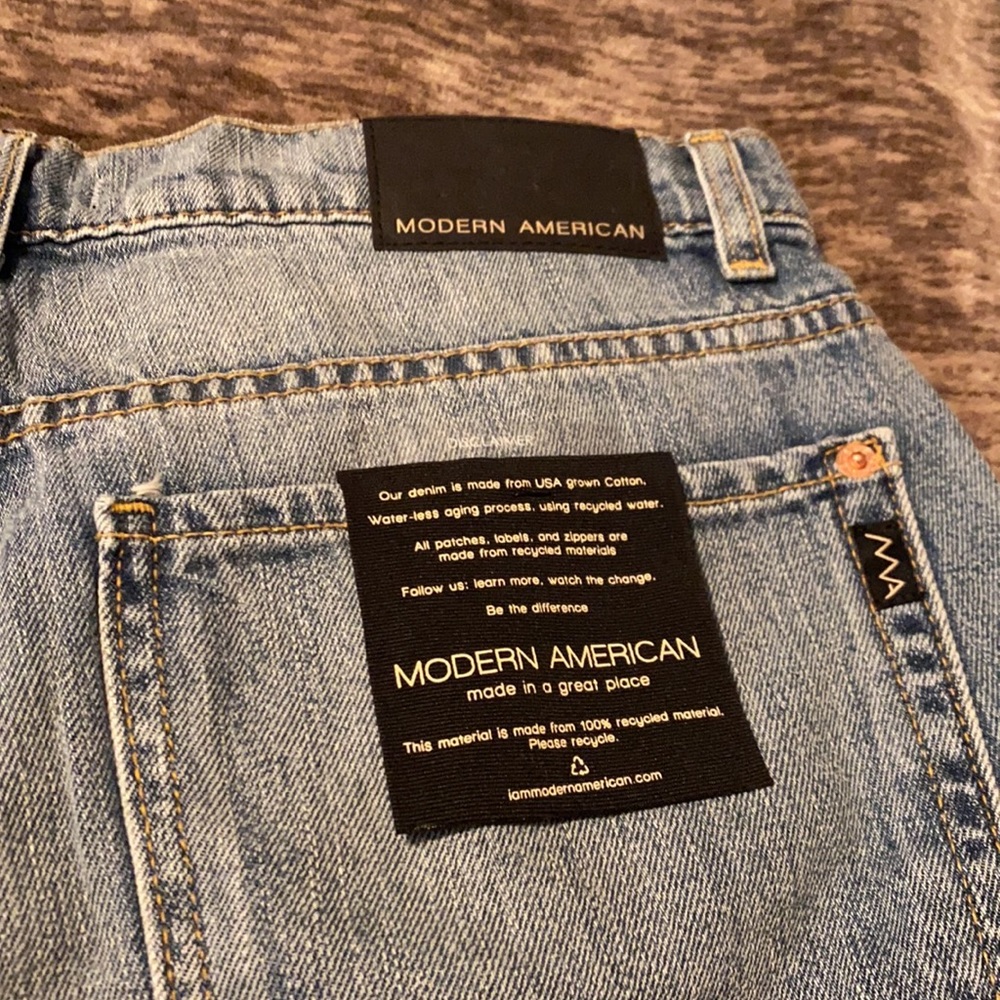 💙Modern American Highlander Boyfriend Jean Shorts💙 - Picture 5 of 5